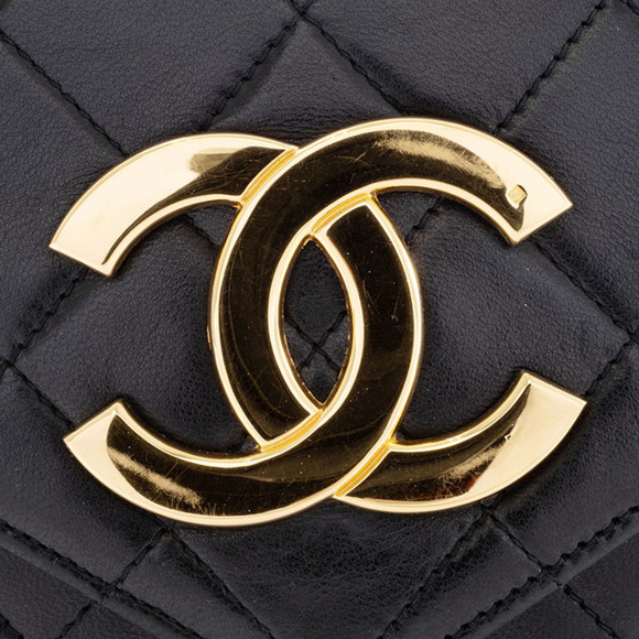 Chanel Matelasse Black Chain Shoulder Bag, Lambskin Leather, Women's, Black, ... - Picture 9 of 16